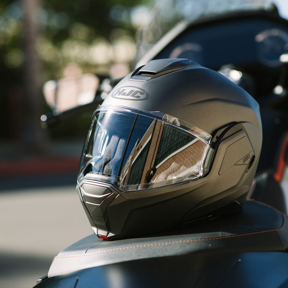 HJC I100 Motorbike Flip Up Helmet